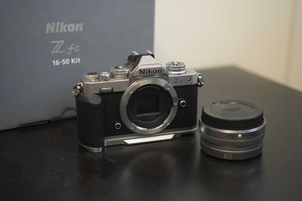 Nikon Zfc w świetnym stanie.