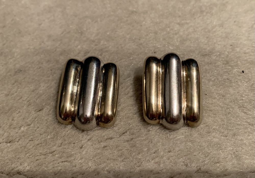 Brincos em prata 925