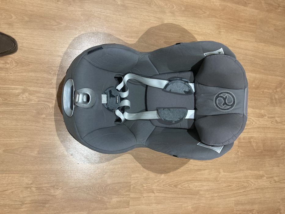 Cadeira cybex i size até 24M/13kgs