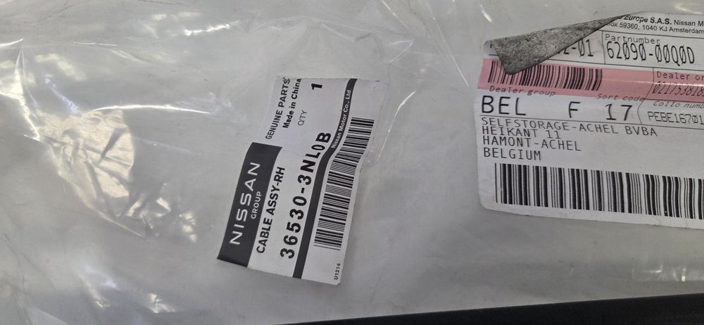Linka hamulca ręcznego Nissan Leaf I OE Nowa