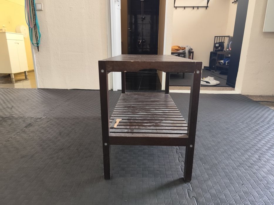 Bancos em Madeira  (3 no total)