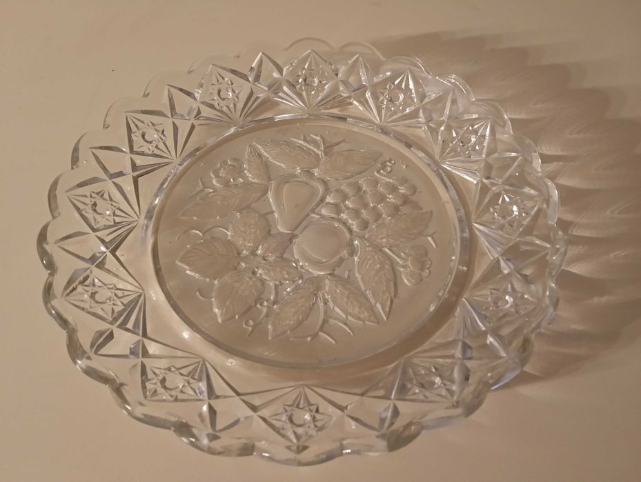 Patera szklana do owoców, ciast z czasów PRL