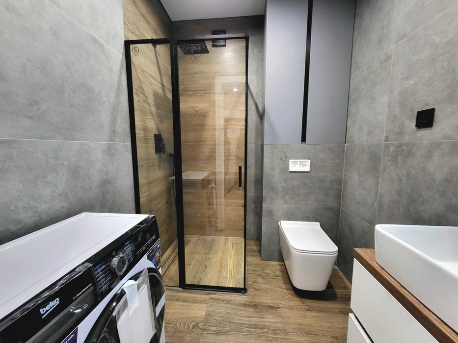 Квартира 50 м2 в новобудові з ремонтом, меблями і технікою