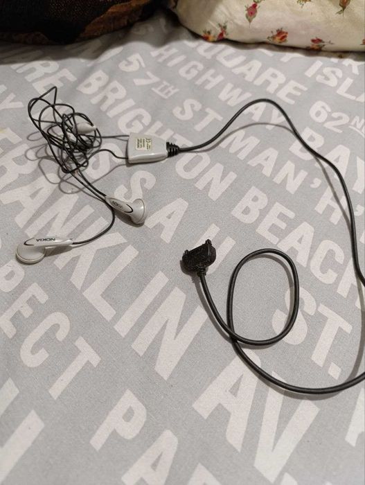 Оригинальные наушники для Nokia