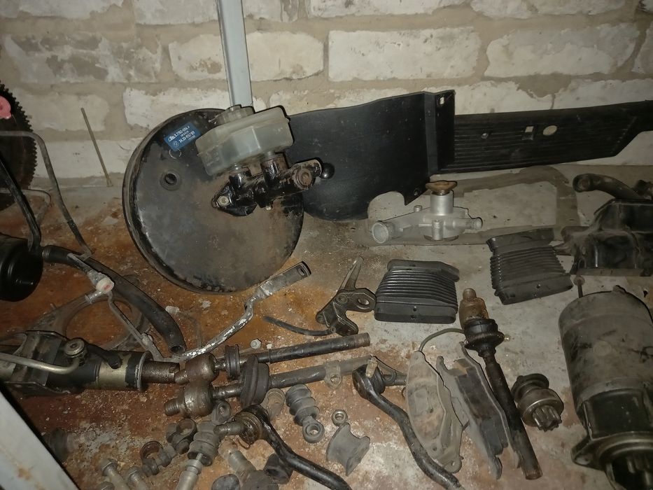 Запчасти бмв е30