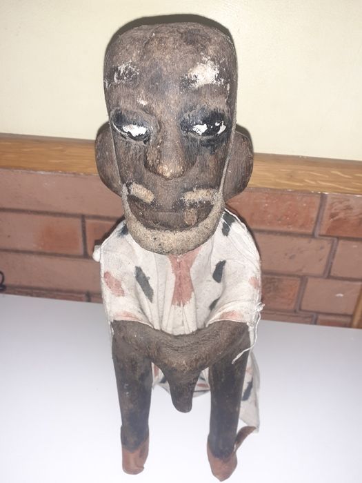 Estatueta em madeira feita à mão africanab 30 cm