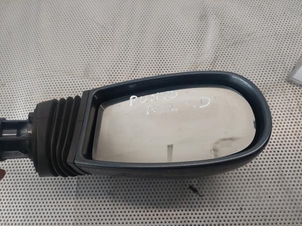 Retrovisor / espelho direito FIAT Punto (188_)