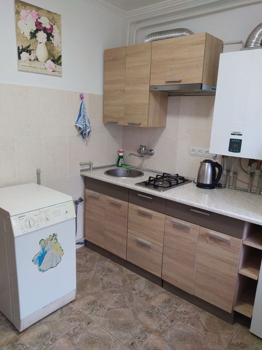 Здається однокімнатна кварт в Берегово Вільна  з  27 травня