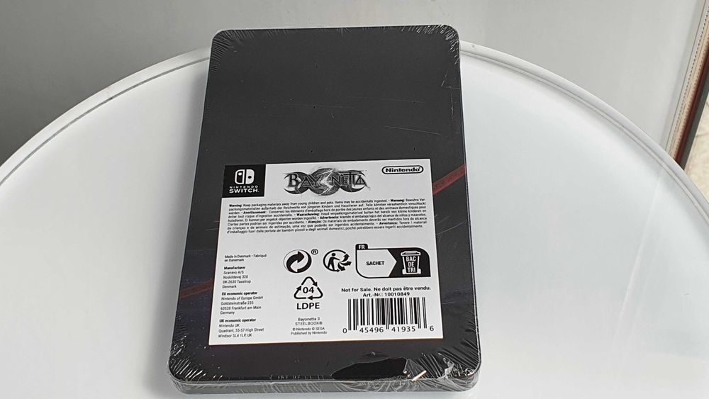 Kolekcjonerski Steelbook (bez gry)  Bayonetta 3 nowy folia