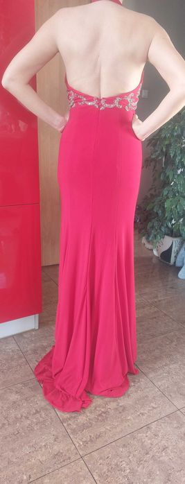 Elegancka długa czerwona sukienka z trenem roz.38-40