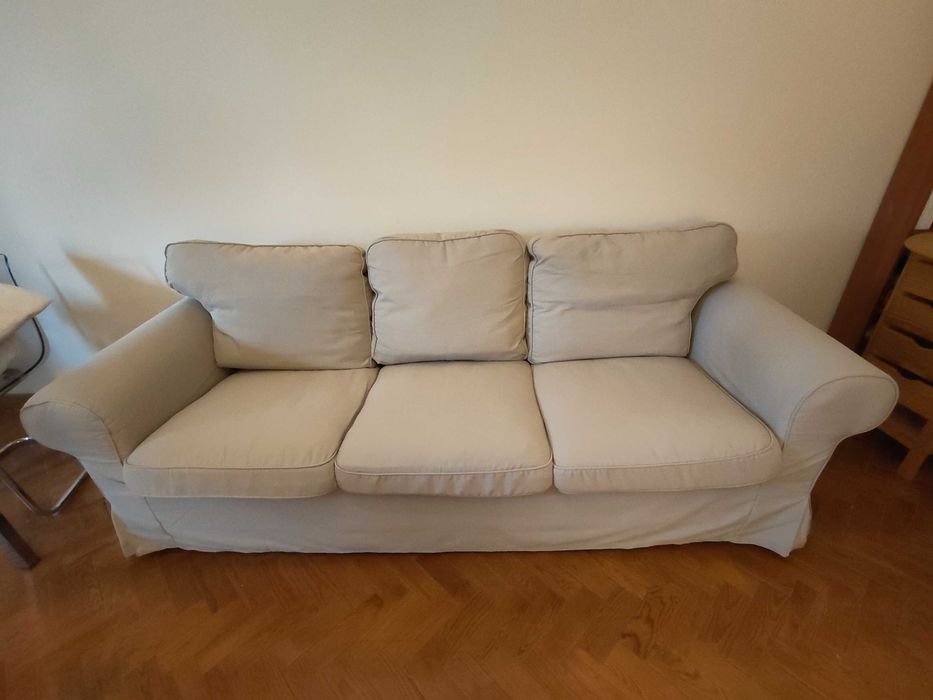 Vendo Sofá de 3 Lugares