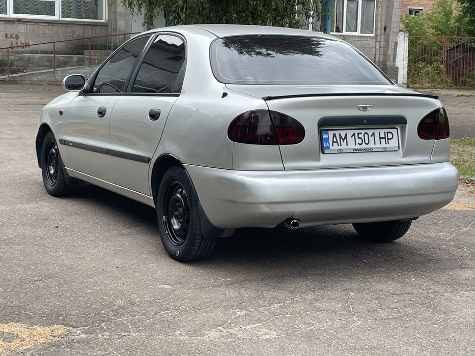 Продам ланос гарний стан