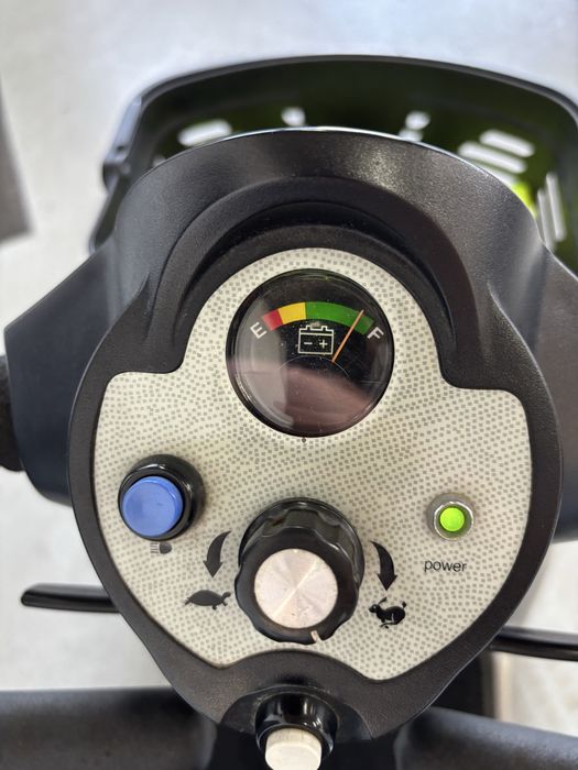Cadeira eletrica mota para idosos Careco