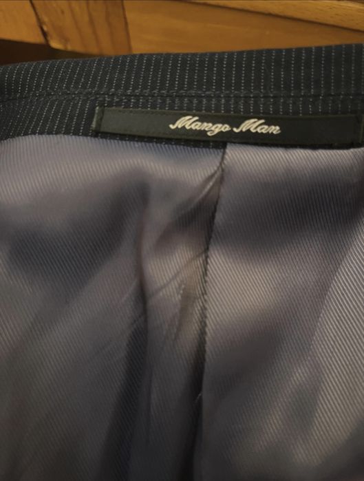 Fato completo para jovem