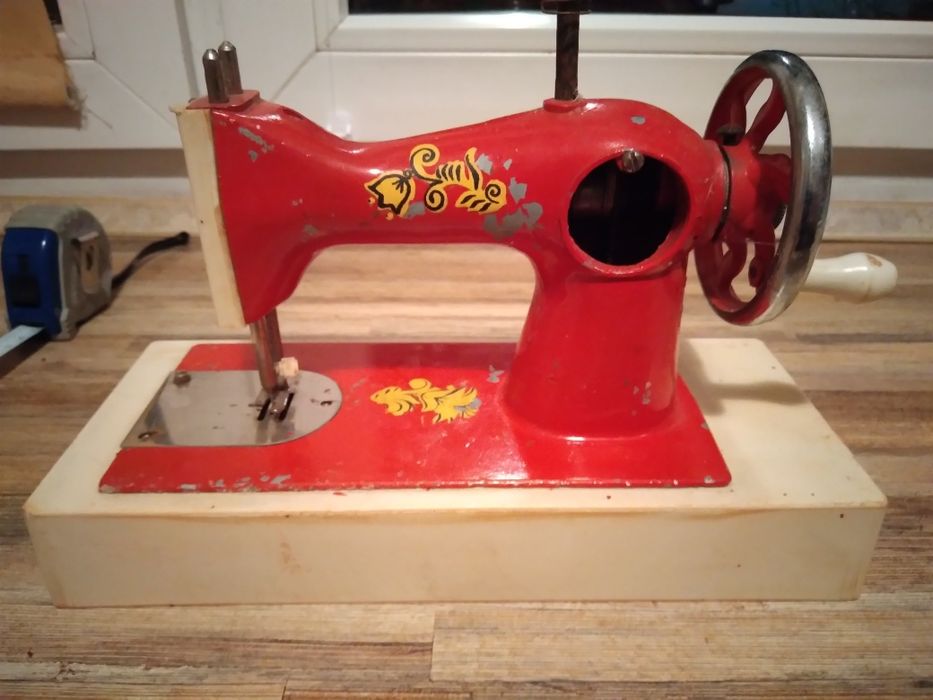 Mini maszyna do szycia ZSRR CCCP Vintage Prl