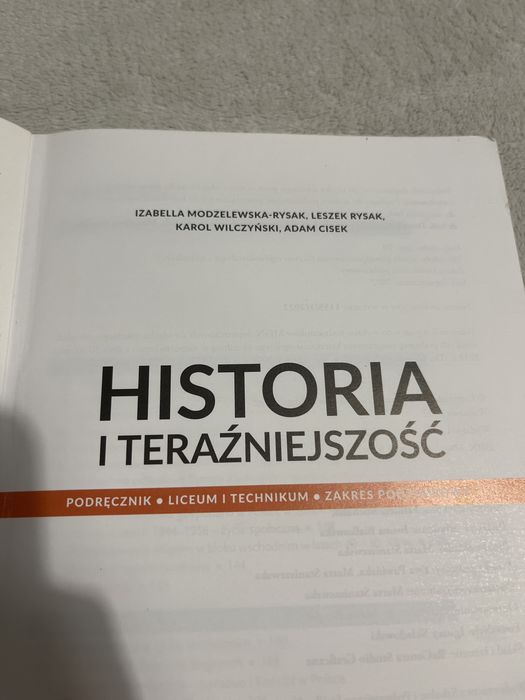 Historia i teraźniejszość podręcznik
