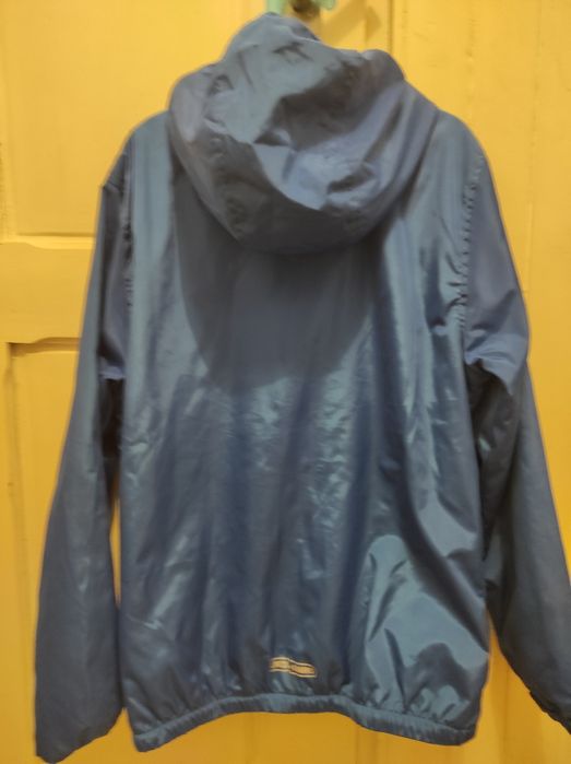 Lekka kurtka - bluza chłopięca rozm. 152