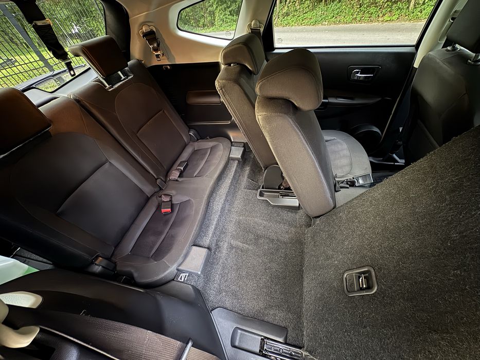 Śliczny Nissan Qashqai +2 ! 1.5 DCI ! 179tys ! Bez rdzy ! Oryginał !