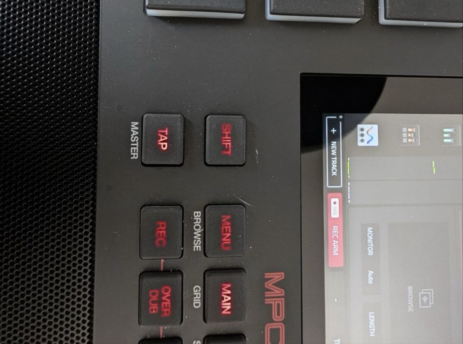 Mpc Akai Live 2