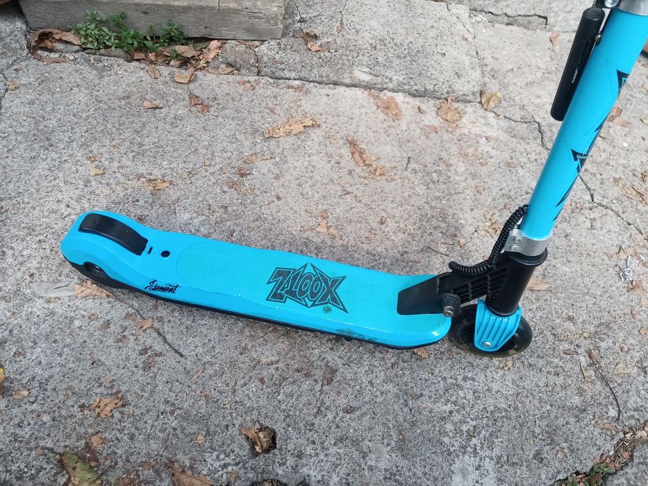 Електросамокат від 5 років 8км/год Elements Xootz дитячий