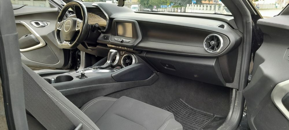 Chevrolet Camaro VI
