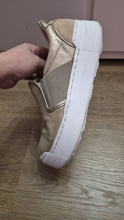 Buty na wosne skóra rozmiar 37