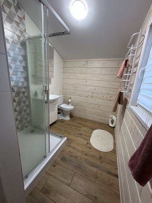 Оренда сучасного будинку з клеєного бруса