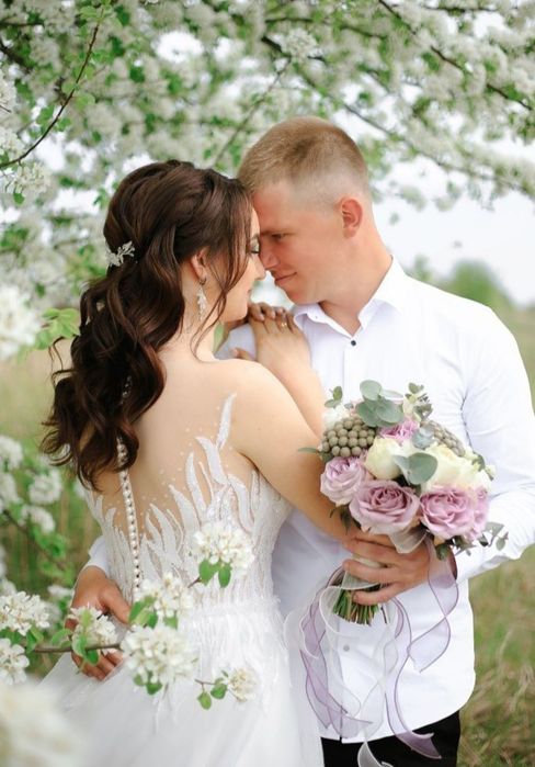 Весільна сукня, плаття