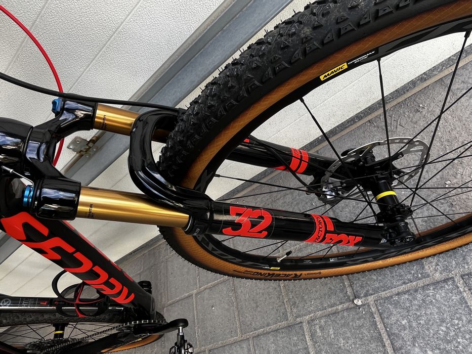 Kellys Hacker 90 roz. L , Fox 32, Mavic, XTR,