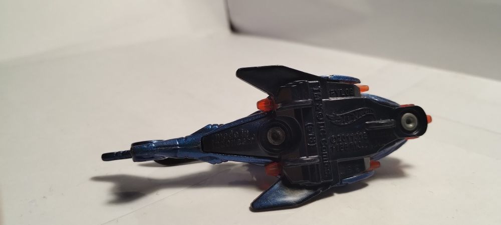 Hot Wheels Batcopter S18 — Оригінал (Гелікоптер Бетмена)