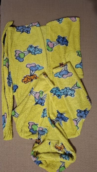 Халат махровый на 140см девочке