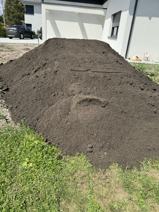Ziemia ogrodowa trawniki