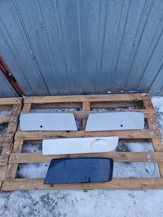 Zaślepki nakładki listwy zderzaka przód vw t5lift szt 80zł