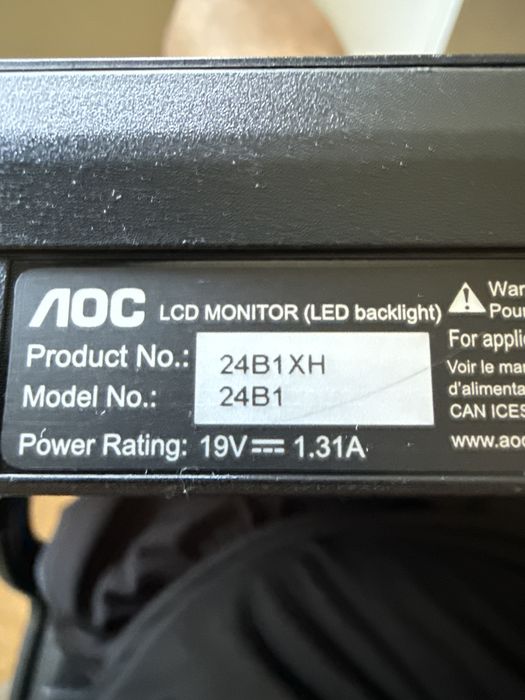 Monitor AOC 24”