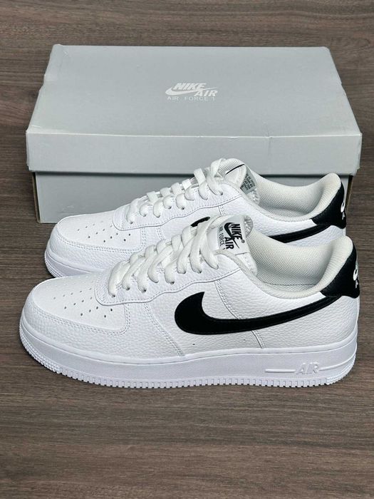 Nike Air Force 1 Low '07 White Black Pebbled Leather Rozmiar  42