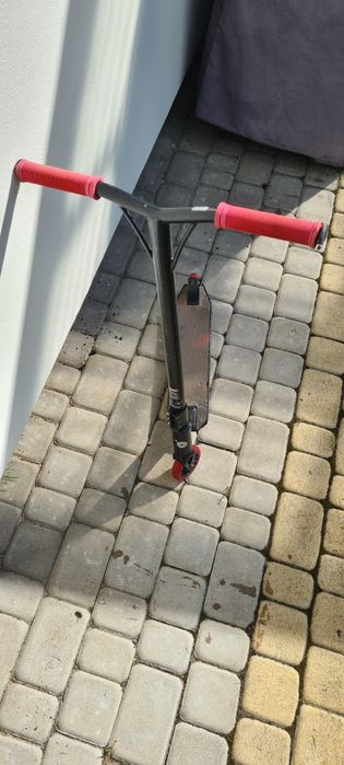 Hulajnoga movino Nitro czerwona