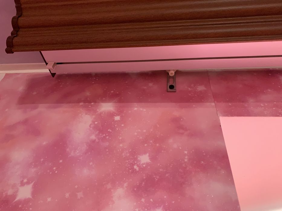 Карниз настінний дуже гарний