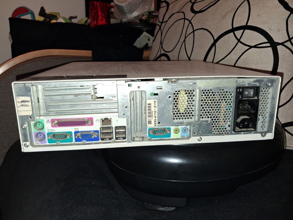 Komputer stacjonarny fujitsu Siemens