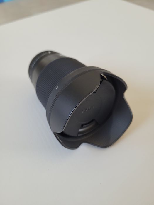 Sigma 16mm f/1.4 DC DN mało używany