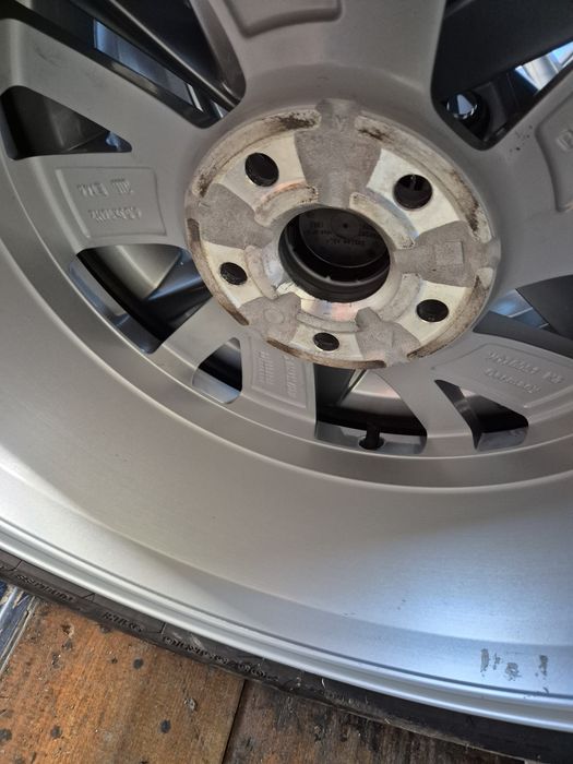 Alufelgi VW Golf 5 6 7 Caddy Jetta Turan  Zimowe 205/55/16 Bridgestone Oryginalne Jak nowe