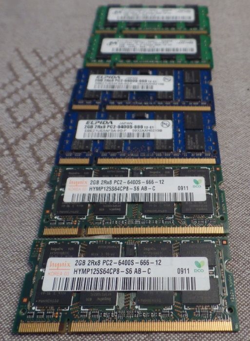 6 und Memórias Ram 2Gb 2RX8 PC2 6.400 (930)