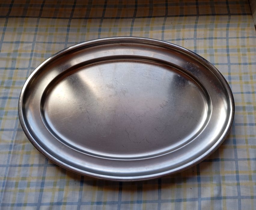 Travessa/Bandeja oval vintage em inox – estilo hotelaria/restauração