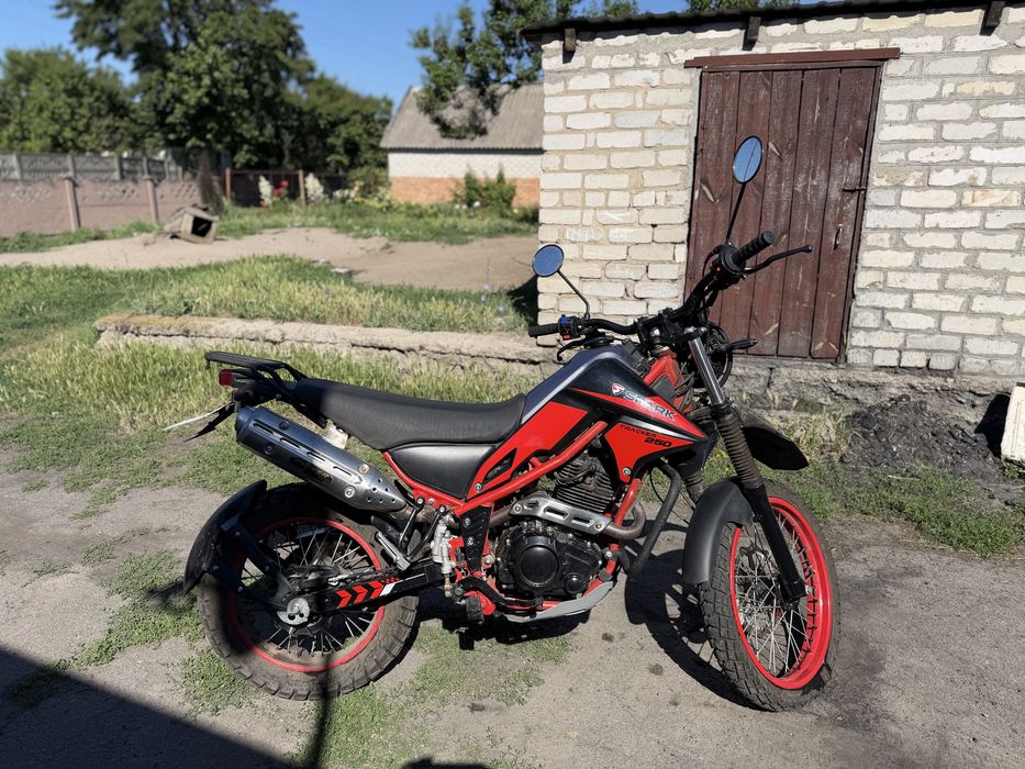 Спарк SP250D-3 Мото в ідеальному стані пробіг 5000