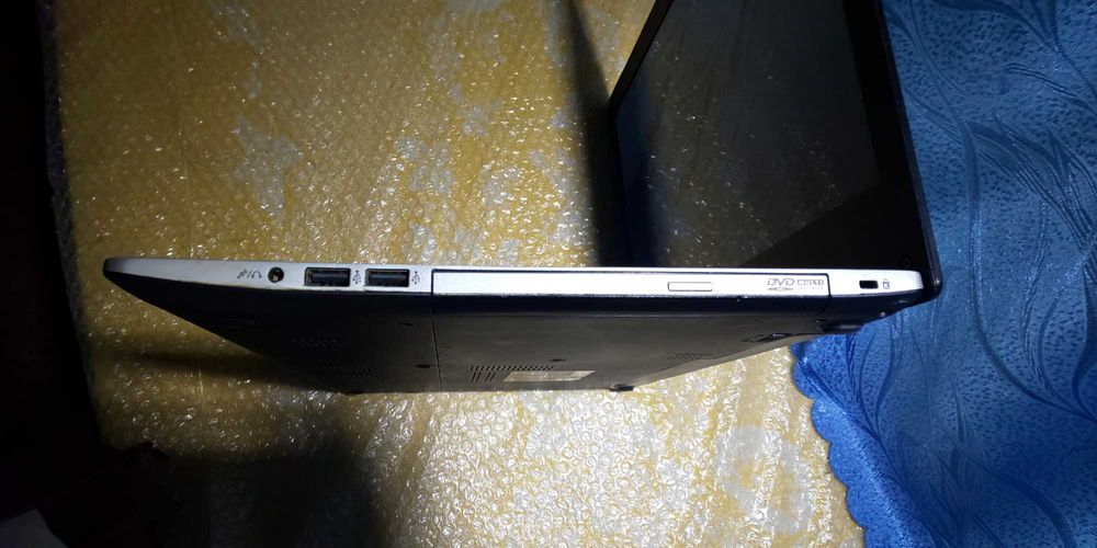 Ноутбук Asus K56CB! В чудовому стані!  i7 | SSD 240GB NVIDIA GT 740M!