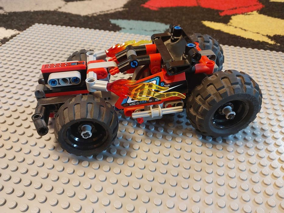 Sprzedam zestaw lego technic