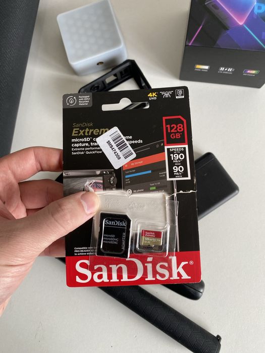 Екшн-камера DJI Osmo Action 5 Pro Adventure Combo +світлоUlanzi+флешка