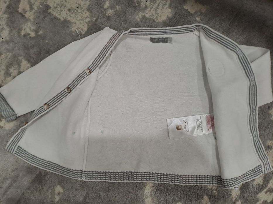 Casaco de malha bebé 6-9 meses