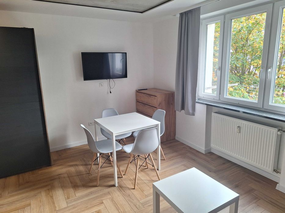 Kawalerka 25m2 w stylu loft, wysoki standard, niski czynsz, miejsce parkingowe