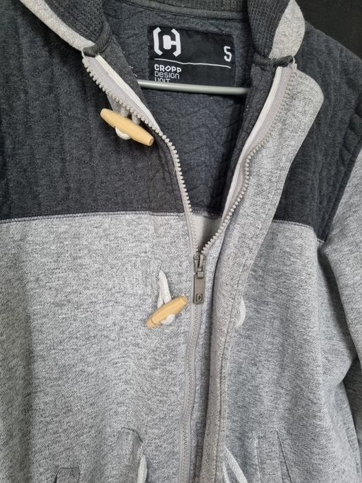 Szara, zapinana bluza męska Cropp S