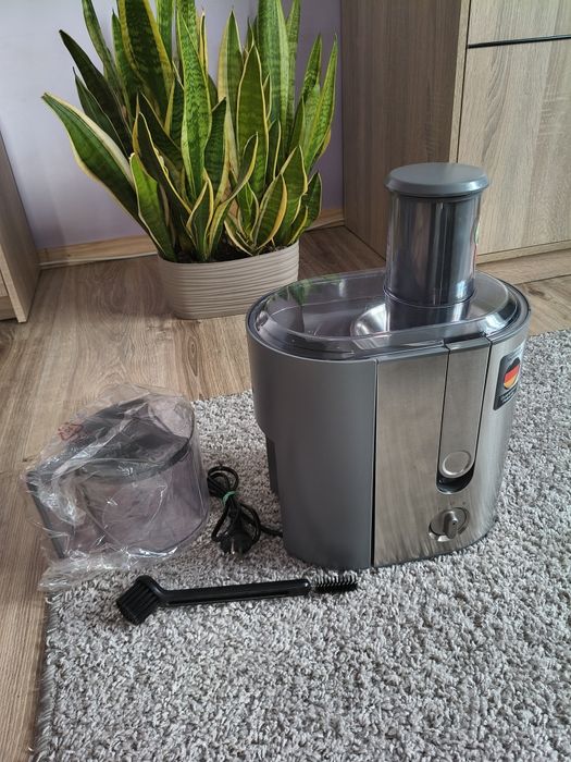 Nowa sokowirówka Braun J 700 Multiquick